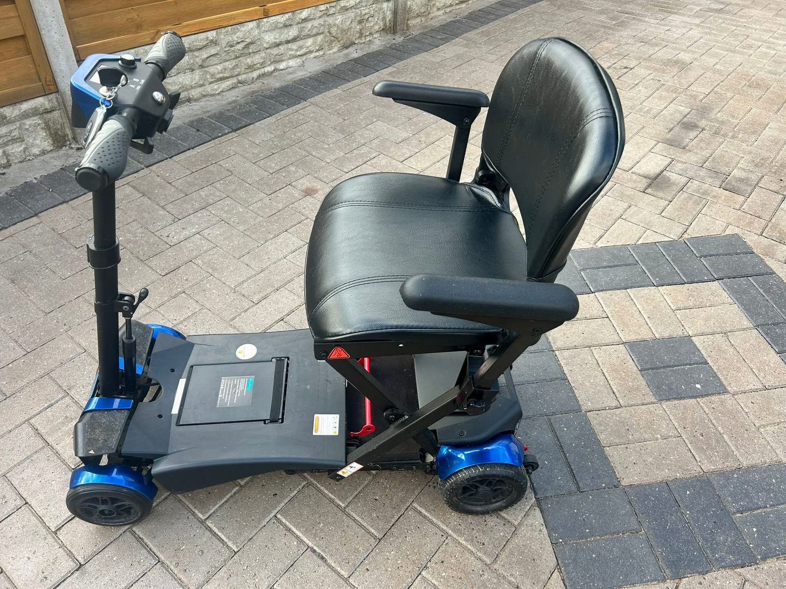 Portable Folding Mobility Scooter – 4-Wheel Travel Model