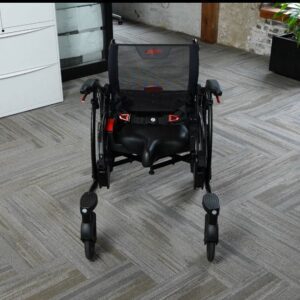 Zeen mobility chair