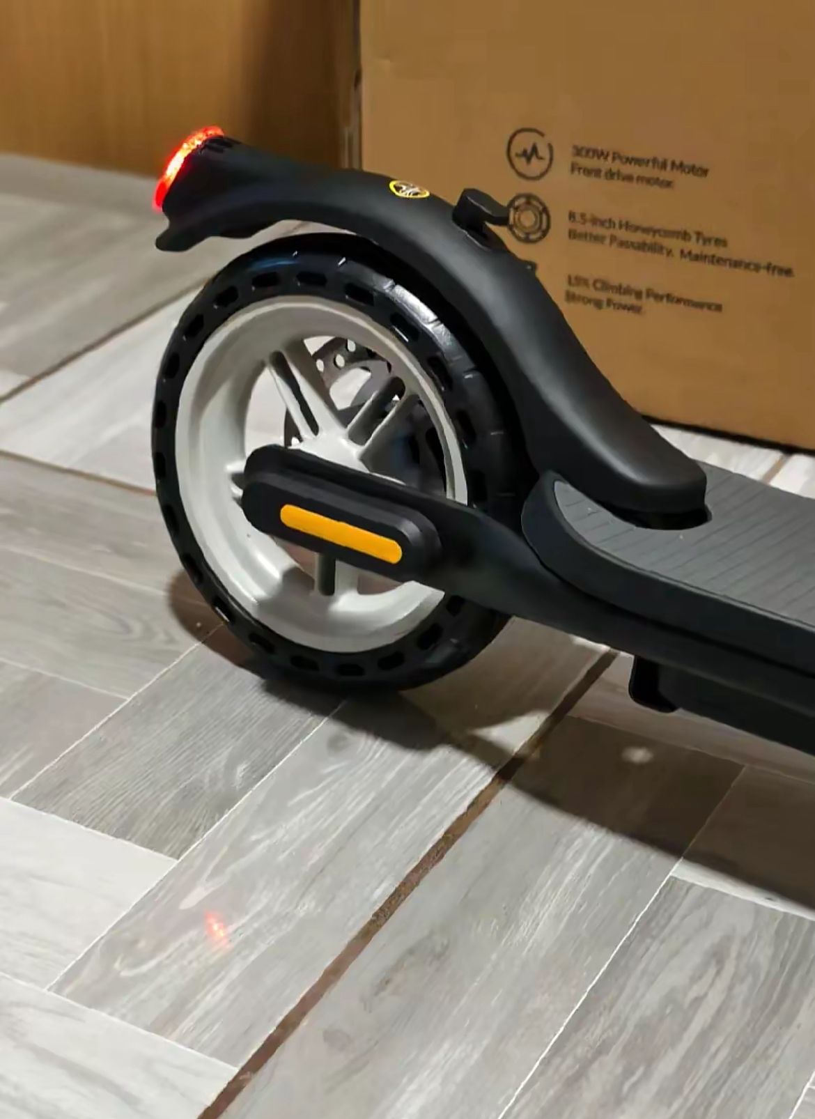 5TH WHEEL V20 Plus Electric Scooter - Image 5
